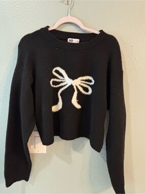 SO Black Cropped Sweater with Cream Bow Detail